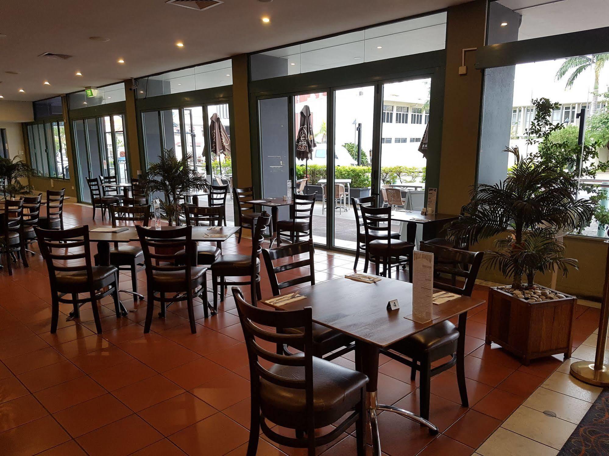 Leichhardt Hotel Rockhampton Esterno foto