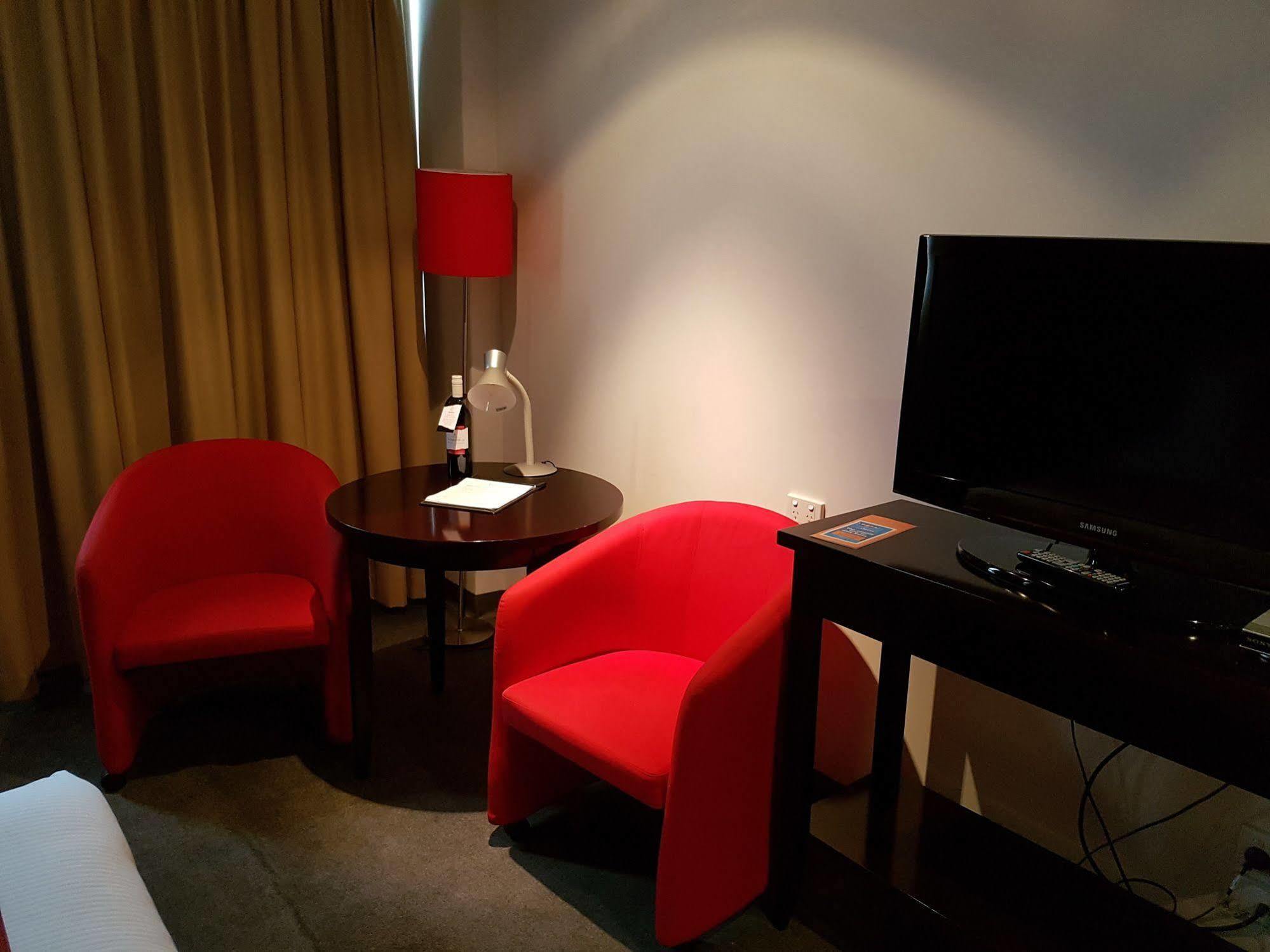 Leichhardt Hotel Rockhampton Esterno foto