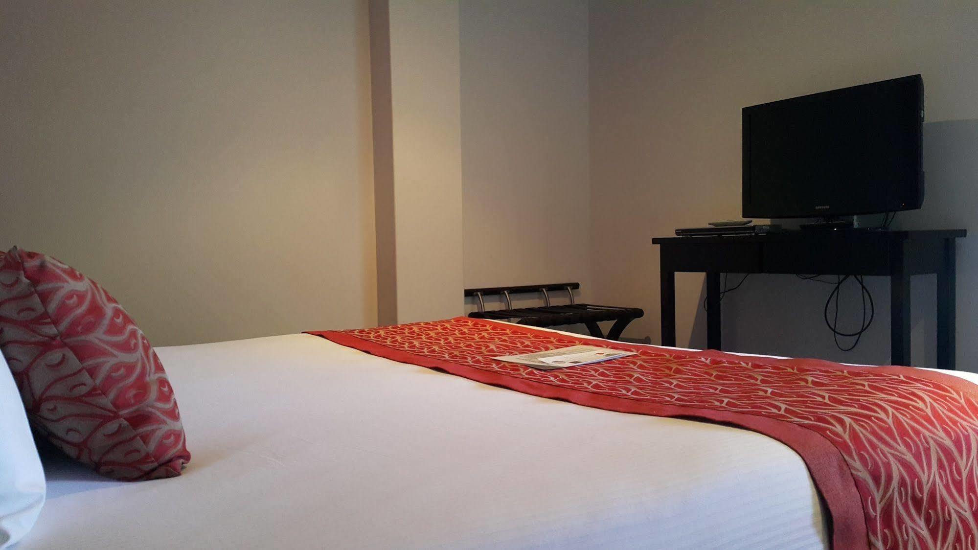Leichhardt Hotel Rockhampton Esterno foto